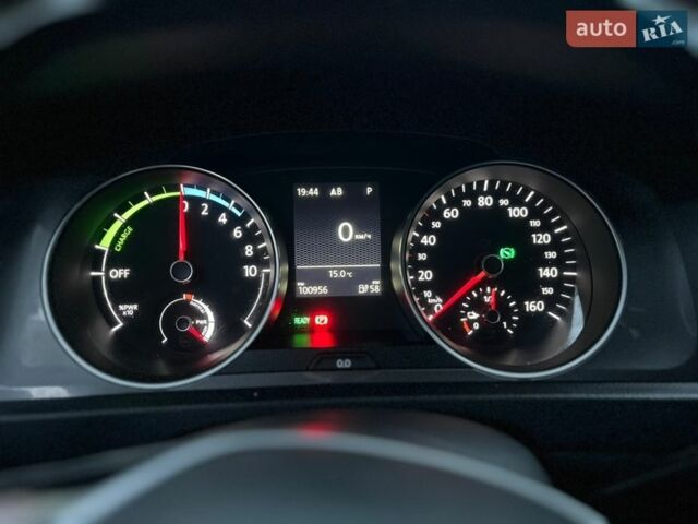 Синій Фольксваген e-Golf, об'ємом двигуна 0 л та пробігом 149 тис. км за 8500 $, фото 14 на Automoto.ua