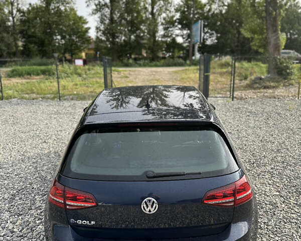 Синий Фольксваген e-Golf, объемом двигателя 0 л и пробегом 118 тыс. км за 8400 $, фото 7 на Automoto.ua