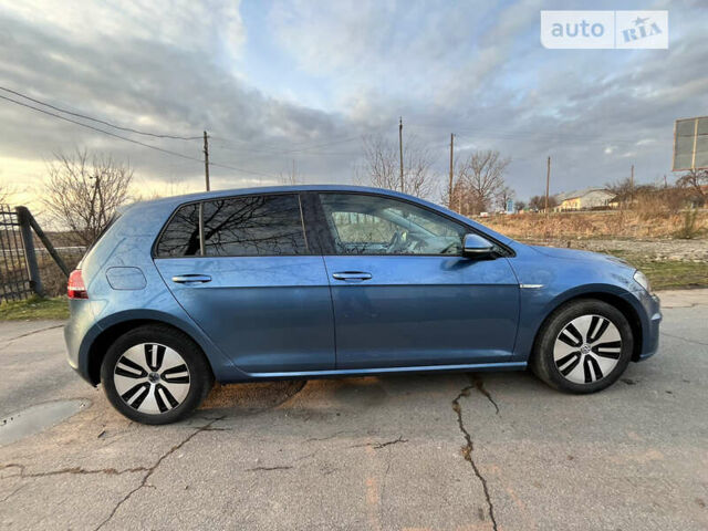 Синий Фольксваген e-Golf, объемом двигателя 0 л и пробегом 145 тыс. км за 9555 $, фото 2 на Automoto.ua