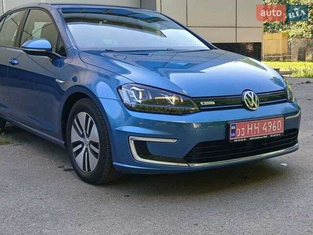 Синий Фольксваген e-Golf, объемом двигателя 0 л и пробегом 104 тыс. км за 10299 $, фото 6 на Automoto.ua