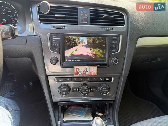 Синий Фольксваген e-Golf, объемом двигателя 0 л и пробегом 144 тыс. км за 9390 $, фото 14 на Automoto.ua