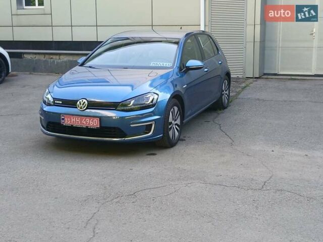 Синий Фольксваген e-Golf, объемом двигателя 0 л и пробегом 104 тыс. км за 10299 $, фото 9 на Automoto.ua