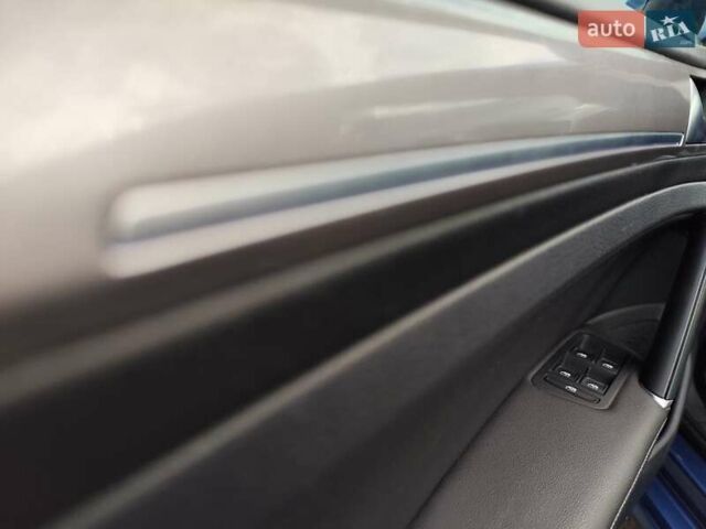 Синий Фольксваген e-Golf, объемом двигателя 0 л и пробегом 86 тыс. км за 10333 $, фото 32 на Automoto.ua