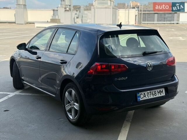 Синій Фольксваген e-Golf, об'ємом двигуна 0 л та пробігом 140 тис. км за 7300 $, фото 9 на Automoto.ua