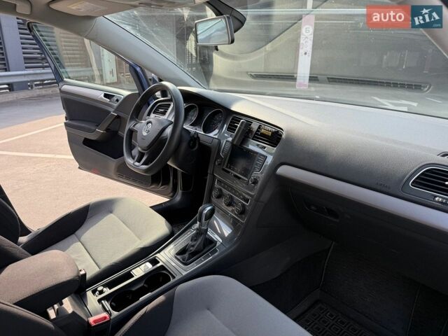 Синій Фольксваген e-Golf, об'ємом двигуна 0 л та пробігом 140 тис. км за 7300 $, фото 17 на Automoto.ua