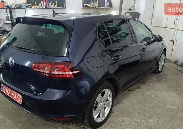 Синий Фольксваген e-Golf, объемом двигателя 0 л и пробегом 80 тыс. км за 8999 $, фото 16 на Automoto.ua