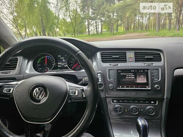 Синий Фольксваген e-Golf, объемом двигателя 0 л и пробегом 110 тыс. км за 12600 $, фото 18 на Automoto.ua