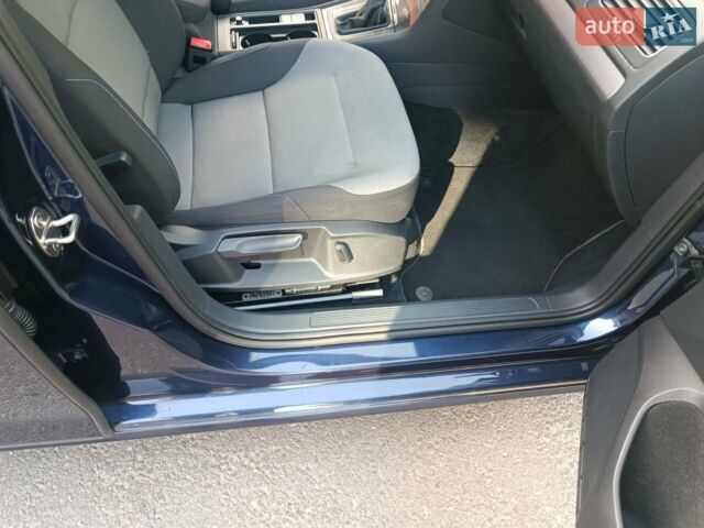 Синій Фольксваген e-Golf, об'ємом двигуна 0 л та пробігом 103 тис. км за 11000 $, фото 13 на Automoto.ua