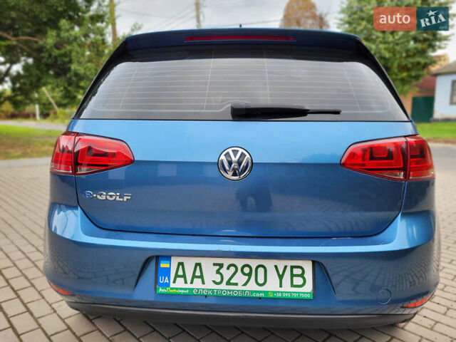 Синий Фольксваген e-Golf, объемом двигателя 0 л и пробегом 100 тыс. км за 8000 $, фото 4 на Automoto.ua