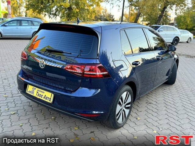 Синий Фольксваген e-Golf, объемом двигателя 85 л и пробегом 138 тыс. км за 9500 $, фото 2 на Automoto.ua