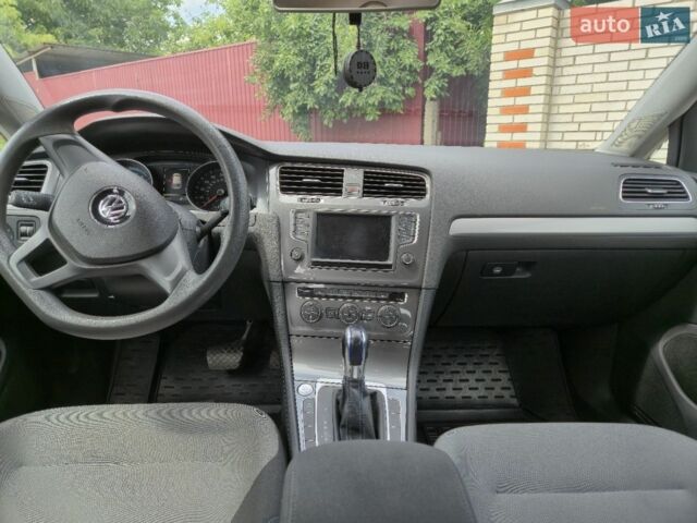 Синій Фольксваген e-Golf, об'ємом двигуна 0 л та пробігом 87 тис. км за 9000 $, фото 15 на Automoto.ua