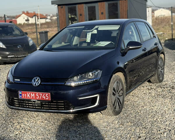 Синий Фольксваген e-Golf, объемом двигателя 0 л и пробегом 58 тыс. км за 9500 $, фото 4 на Automoto.ua