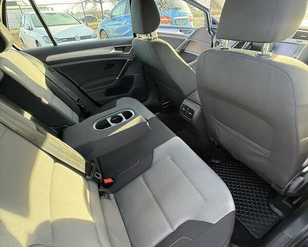 Синий Фольксваген e-Golf, объемом двигателя 0 л и пробегом 58 тыс. км за 9500 $, фото 21 на Automoto.ua