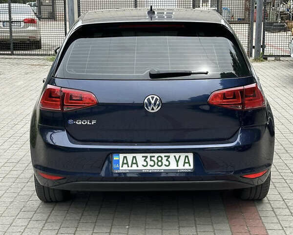 Синий Фольксваген e-Golf, объемом двигателя 0 л и пробегом 86 тыс. км за 9300 $, фото 5 на Automoto.ua