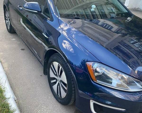 Синій Фольксваген e-Golf, об'ємом двигуна 0 л та пробігом 140 тис. км за 9500 $, фото 1 на Automoto.ua