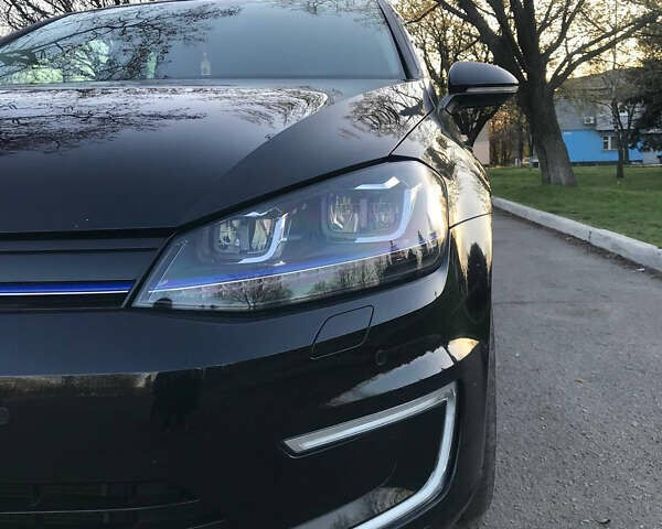 Синий Фольксваген e-Golf, объемом двигателя 0 л и пробегом 103 тыс. км за 8500 $, фото 8 на Automoto.ua