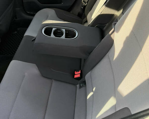 Синий Фольксваген e-Golf, объемом двигателя 0 л и пробегом 58 тыс. км за 9500 $, фото 15 на Automoto.ua