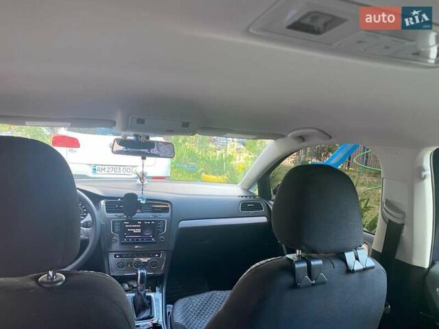 Синій Фольксваген e-Golf, об'ємом двигуна 0 л та пробігом 140 тис. км за 9500 $, фото 9 на Automoto.ua