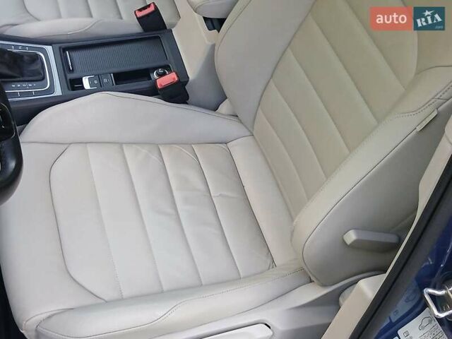 Синий Фольксваген e-Golf, объемом двигателя 0 л и пробегом 104 тыс. км за 10299 $, фото 25 на Automoto.ua