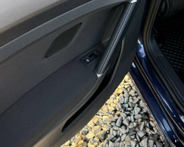 Синий Фольксваген e-Golf, объемом двигателя 0 л и пробегом 58 тыс. км за 9500 $, фото 18 на Automoto.ua