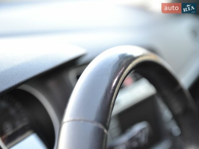 Синий Фольксваген e-Golf, объемом двигателя 0 л и пробегом 129 тыс. км за 8999 $, фото 30 на Automoto.ua