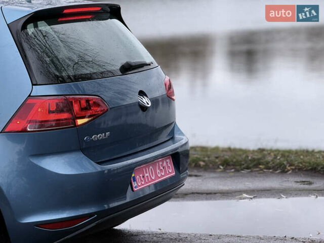 Синій Фольксваген e-Golf, об'ємом двигуна 0 л та пробігом 151 тис. км за 7900 $, фото 17 на Automoto.ua
