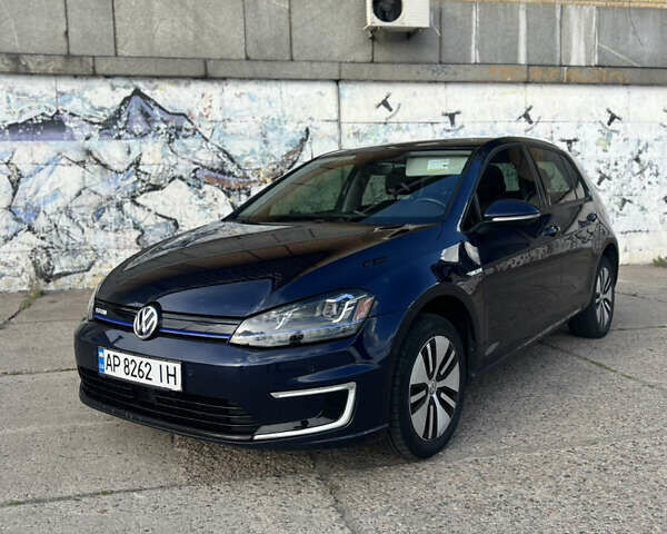 Синий Фольксваген e-Golf, объемом двигателя 0 л и пробегом 100 тыс. км за 8800 $, фото 1 на Automoto.ua