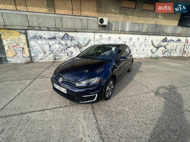 Синий Фольксваген e-Golf, объемом двигателя 0 л и пробегом 100 тыс. км за 8800 $, фото 9 на Automoto.ua