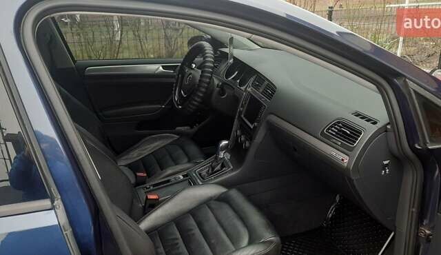 Синий Фольксваген e-Golf, объемом двигателя 0 л и пробегом 115 тыс. км за 10500 $, фото 4 на Automoto.ua