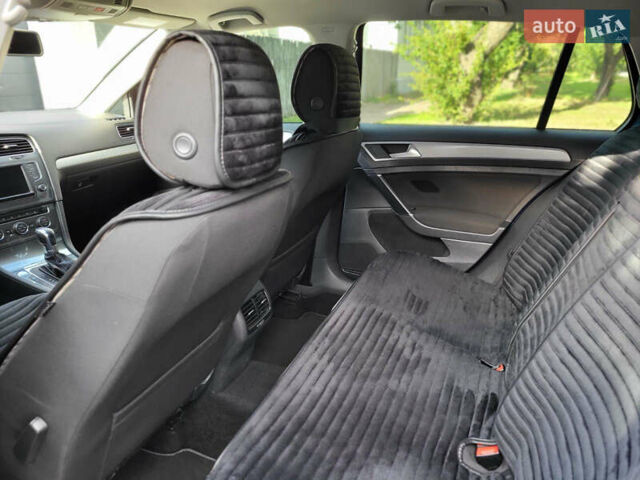 Синий Фольксваген e-Golf, объемом двигателя 0 л и пробегом 100 тыс. км за 8000 $, фото 22 на Automoto.ua