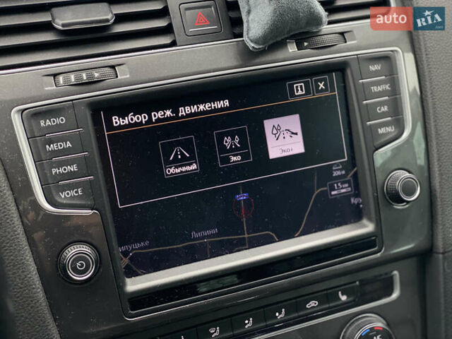 Синий Фольксваген e-Golf, объемом двигателя 0 л и пробегом 159 тыс. км за 7899 $, фото 22 на Automoto.ua