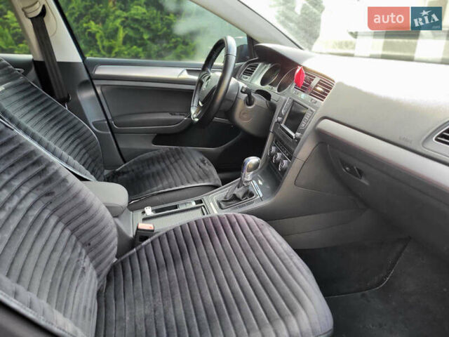 Синий Фольксваген e-Golf, объемом двигателя 0 л и пробегом 100 тыс. км за 8000 $, фото 23 на Automoto.ua