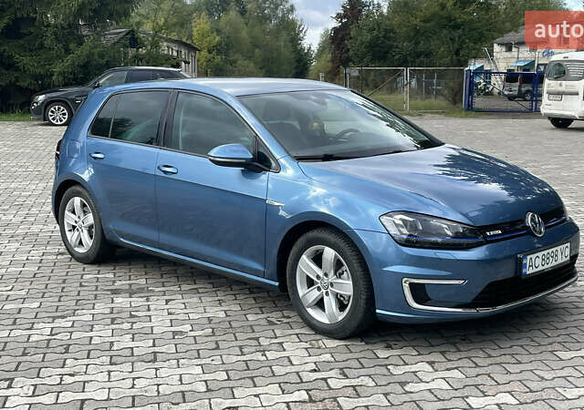 Синий Фольксваген e-Golf, объемом двигателя 0 л и пробегом 123 тыс. км за 9900 $, фото 44 на Automoto.ua