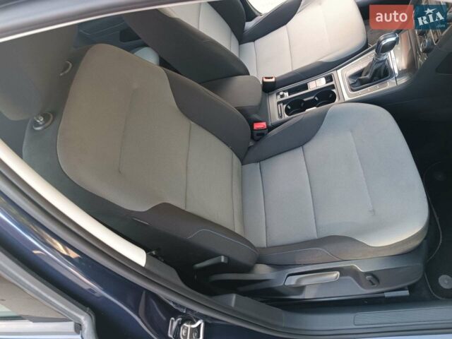 Синій Фольксваген e-Golf, об'ємом двигуна 0 л та пробігом 103 тис. км за 11000 $, фото 14 на Automoto.ua