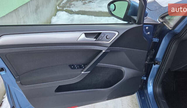 Синій Фольксваген e-Golf, об'ємом двигуна 0 л та пробігом 151 тис. км за 7900 $, фото 19 на Automoto.ua