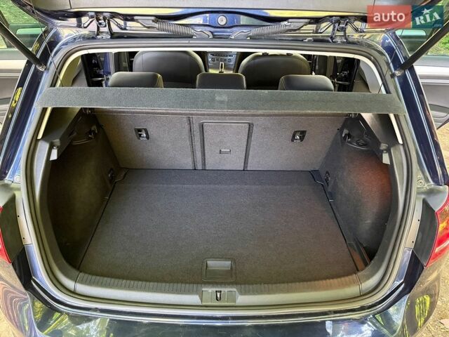 Синий Фольксваген e-Golf, объемом двигателя 0 л и пробегом 175 тыс. км за 8300 $, фото 27 на Automoto.ua