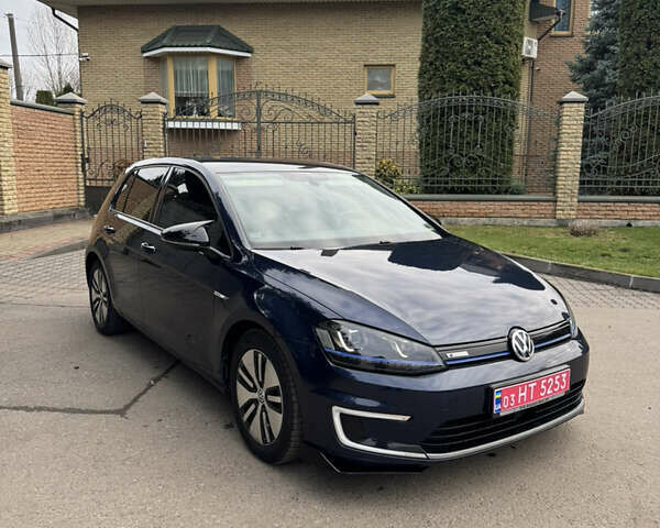 Синий Фольксваген e-Golf, объемом двигателя 0 л и пробегом 113 тыс. км за 8800 $, фото 9 на Automoto.ua