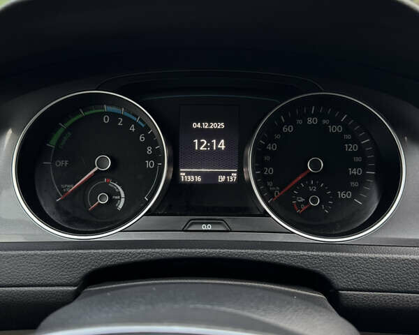 Синий Фольксваген e-Golf, объемом двигателя 0 л и пробегом 113 тыс. км за 8800 $, фото 30 на Automoto.ua