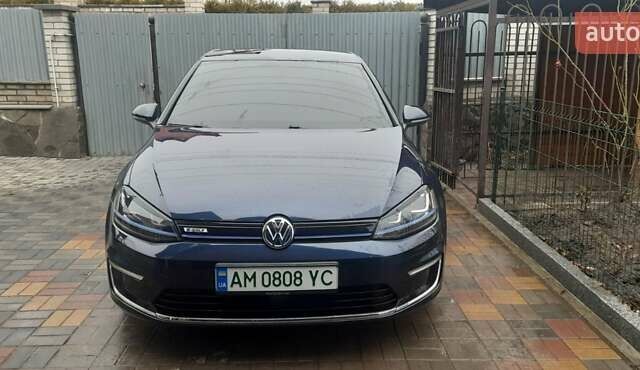 Синий Фольксваген e-Golf, объемом двигателя 0 л и пробегом 115 тыс. км за 10500 $, фото 3 на Automoto.ua