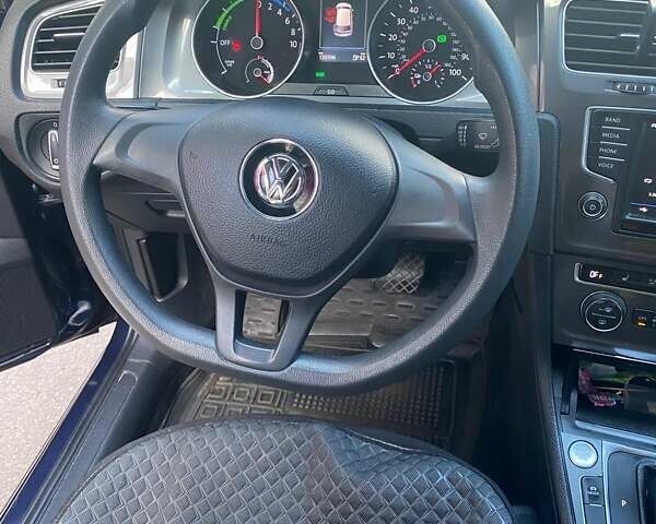 Синій Фольксваген e-Golf, об'ємом двигуна 0 л та пробігом 140 тис. км за 9500 $, фото 11 на Automoto.ua