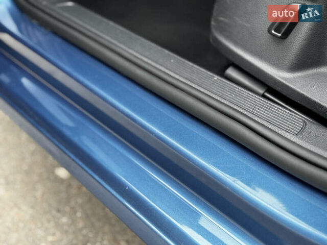 Синій Фольксваген e-Golf, об'ємом двигуна 0 л та пробігом 55 тис. км за 9300 $, фото 19 на Automoto.ua