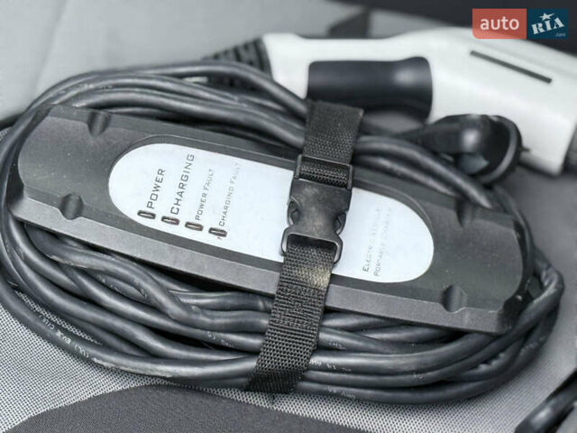 Синій Фольксваген e-Golf, об'ємом двигуна 0 л та пробігом 151 тис. км за 7900 $, фото 1 на Automoto.ua