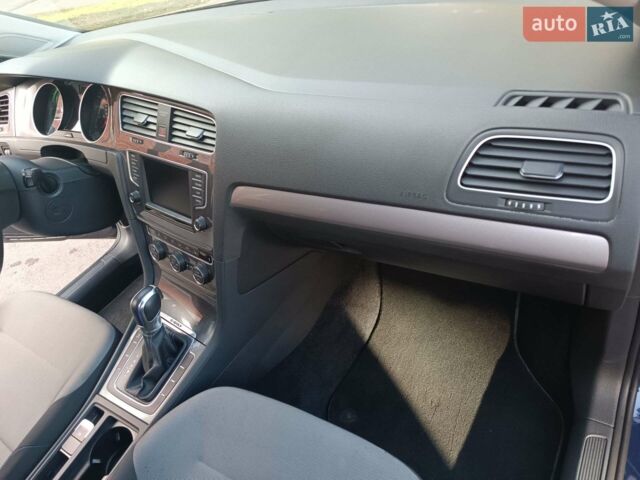 Синій Фольксваген e-Golf, об'ємом двигуна 0 л та пробігом 103 тис. км за 11000 $, фото 12 на Automoto.ua