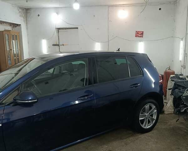 Синий Фольксваген e-Golf, объемом двигателя 0 л и пробегом 80 тыс. км за 8999 $, фото 27 на Automoto.ua