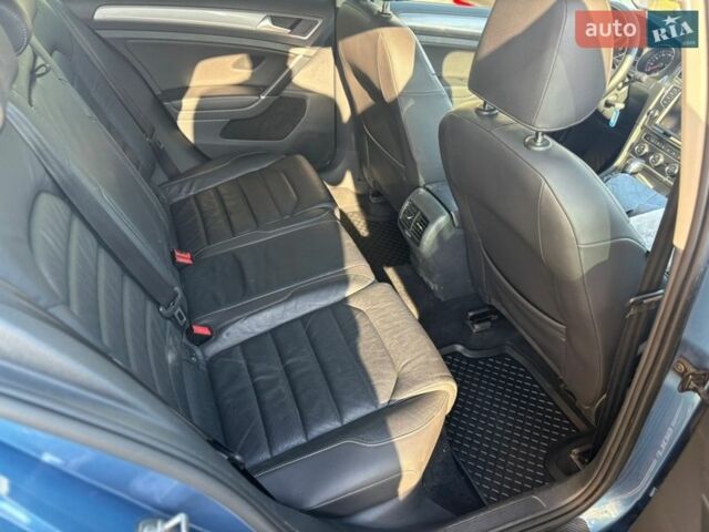 Синий Фольксваген e-Golf, объемом двигателя 0 л и пробегом 148 тыс. км за 9000 $, фото 14 на Automoto.ua