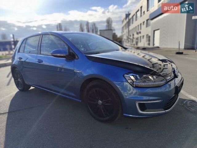 Синий Фольксваген e-Golf, объемом двигателя 0 л и пробегом 86 тыс. км за 10333 $, фото 8 на Automoto.ua