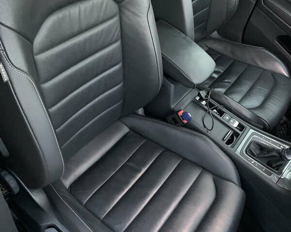 Синий Фольксваген e-Golf, объемом двигателя 0 л и пробегом 82 тыс. км за 9499 $, фото 16 на Automoto.ua