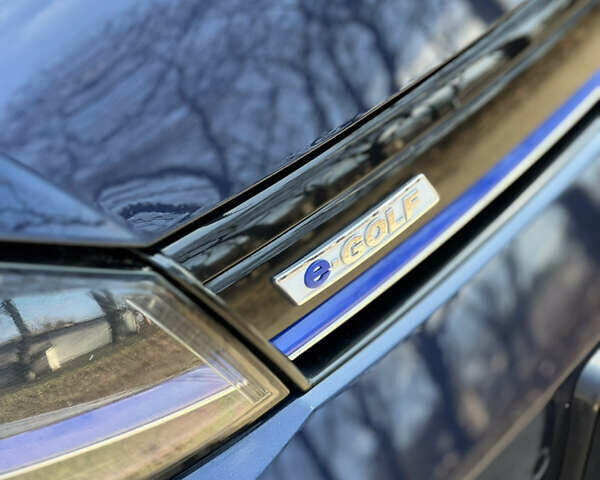Синій Фольксваген e-Golf, об'ємом двигуна 0 л та пробігом 105 тис. км за 11000 $, фото 15 на Automoto.ua