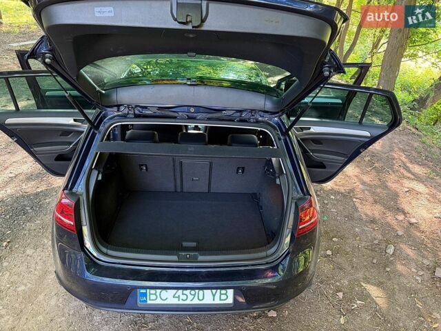 Синий Фольксваген e-Golf, объемом двигателя 0 л и пробегом 175 тыс. км за 8300 $, фото 26 на Automoto.ua