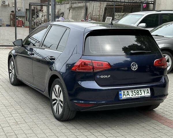 Синий Фольксваген e-Golf, объемом двигателя 0 л и пробегом 86 тыс. км за 9300 $, фото 6 на Automoto.ua